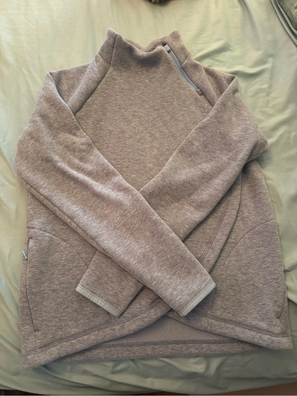 Athleta Girl Pale Blue High-Rise Leggings and zip neck sweatshirt